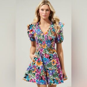 Sugarlips Cotton Santa Elena Leones Smocked Vibrant Multi Floral Mini Dress Sz M